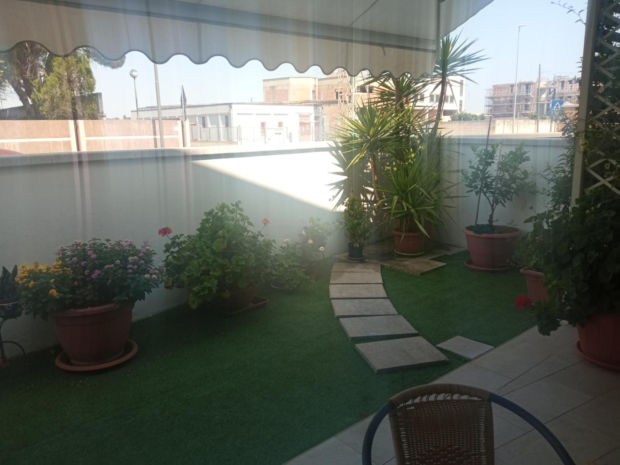 Green Park 莱切 外观 照片
